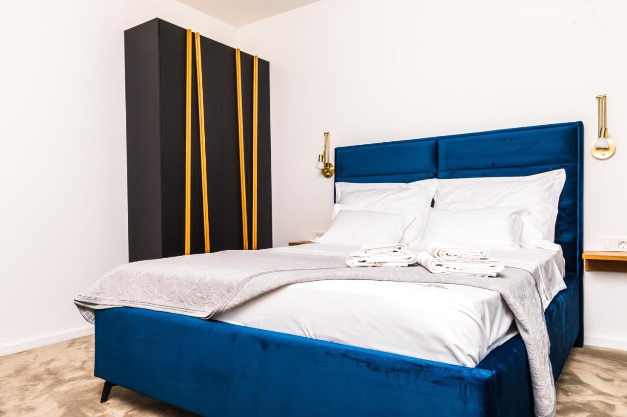 Olive Tree Mansion Apartment Vir Ngoại thất bức ảnh