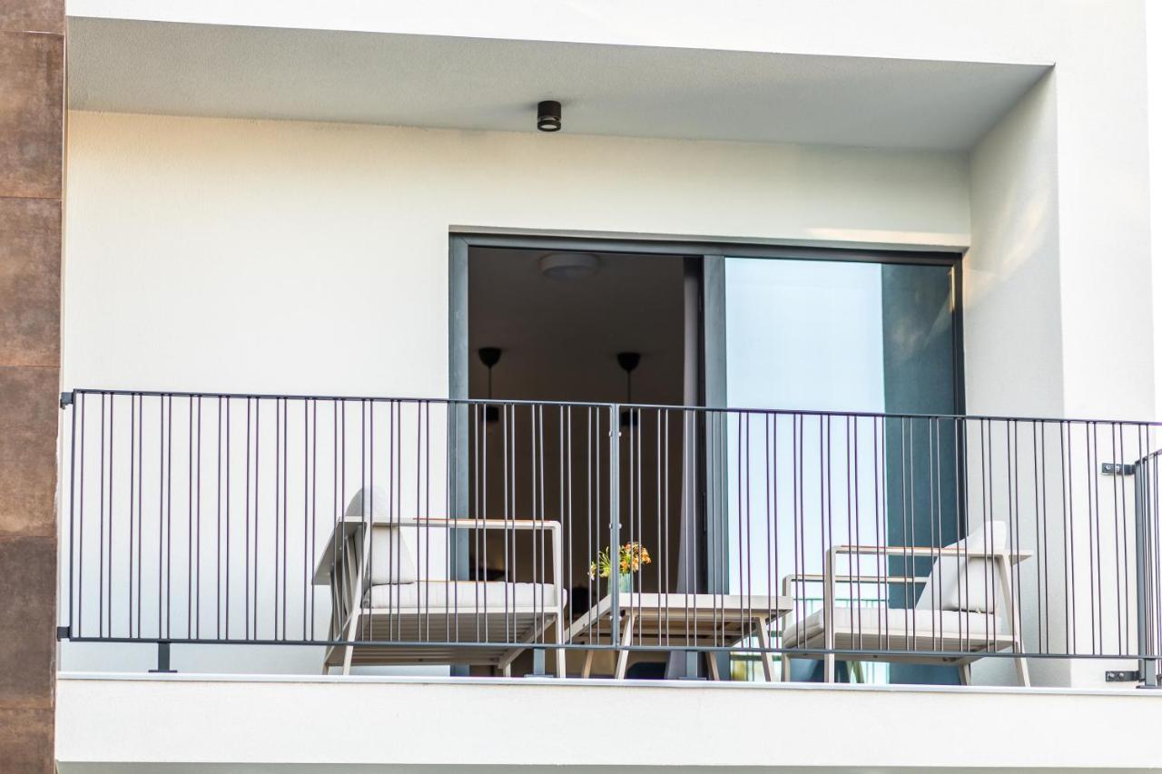 Olive Tree Mansion Apartment Vir Ngoại thất bức ảnh