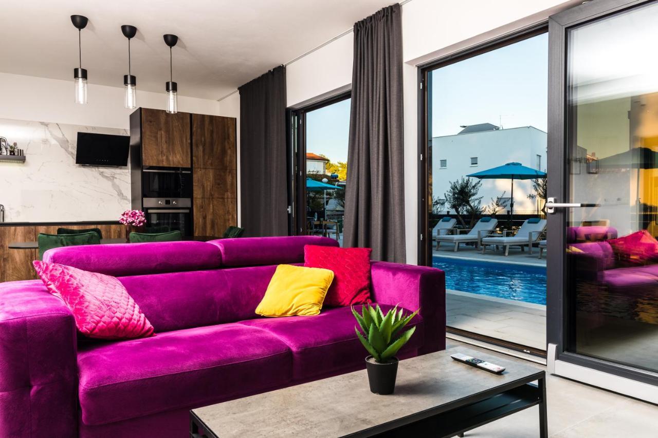 Olive Tree Mansion Apartment Vir Ngoại thất bức ảnh